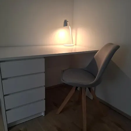Umgeben Von Seen Und Waeldern Apartment