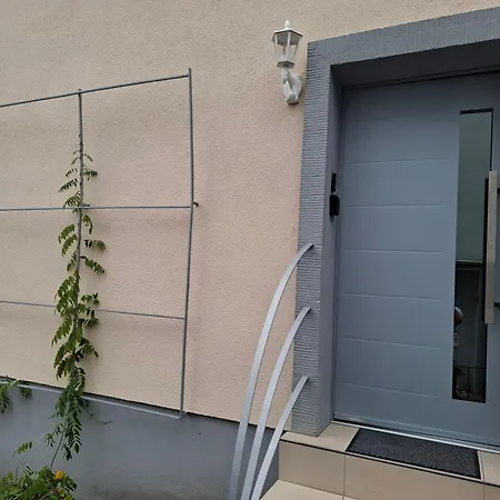 Umgeben Von Seen Und Waeldern Apartment *